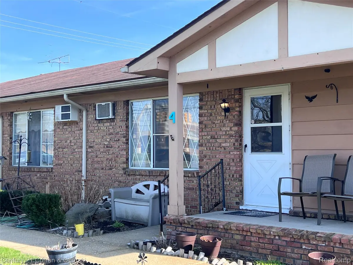 61035 Eleven Mile Road #4, South Lyon, MI 48178 - #1