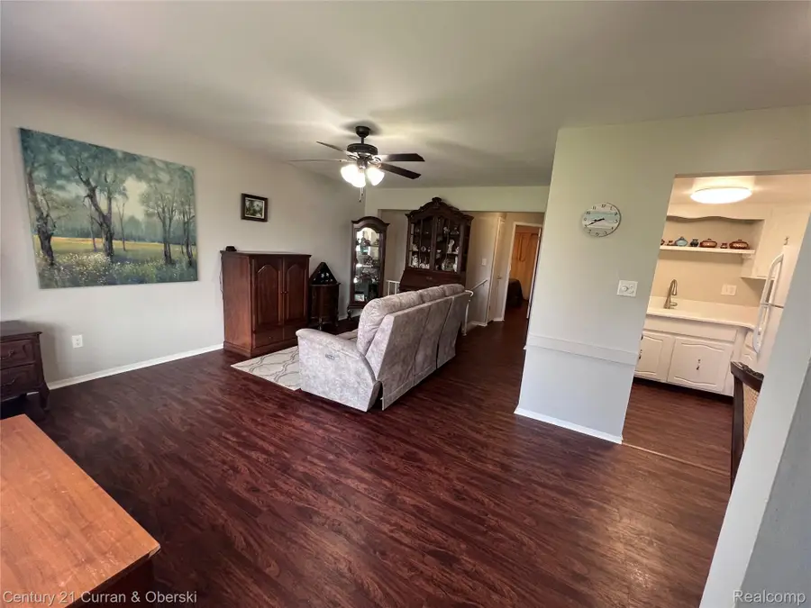 61035 Eleven Mile Road #4, South Lyon, MI 48178 - #3