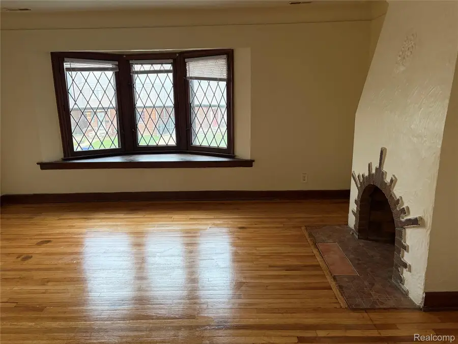 17189 Wisconsin Street, Detroit, MI 48221 - #2