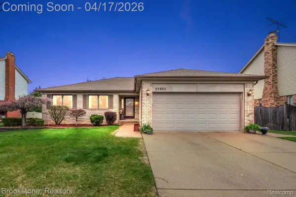 20825 Cannon Drive, ClintonTownship, MI 48038