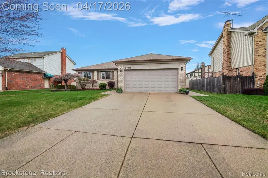 20825 Cannon Drive, Clinton, MI 48038 - #3