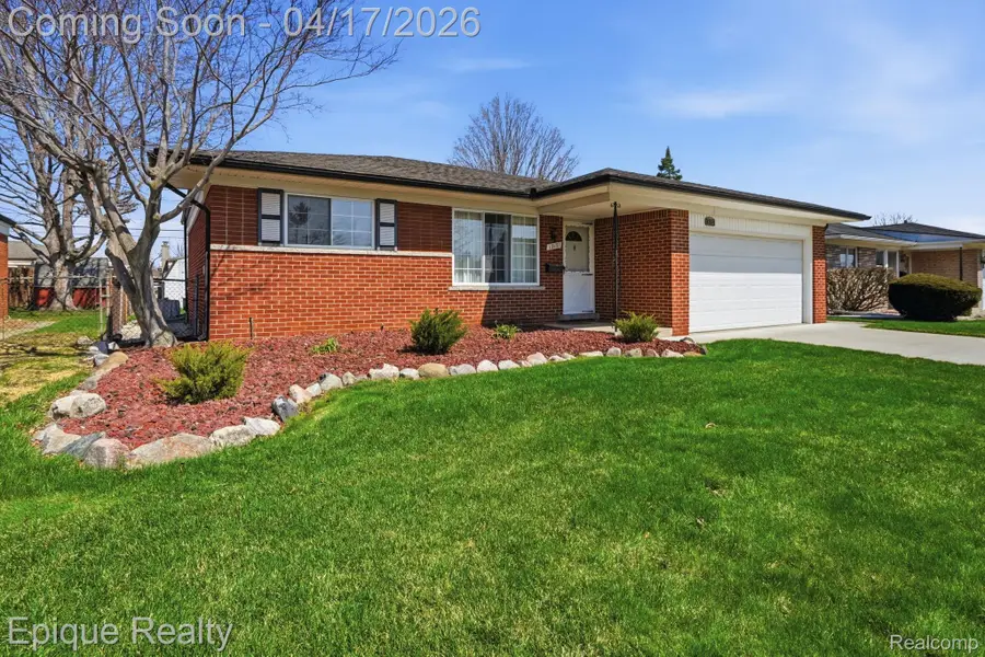 13137 Brierstone Drive, Sterling Heights, MI 48312 - #3