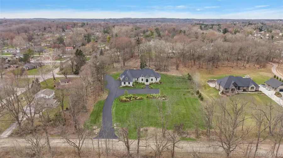 5560 Sheldon Road, Rochester, MI 48306 - #3