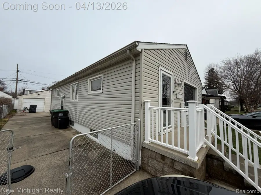 6671 Mayfair Street, Taylor, MI 48180 - #2