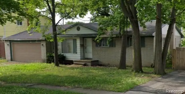 1323 Chatham Drive, Flint, MI 48505 - #1