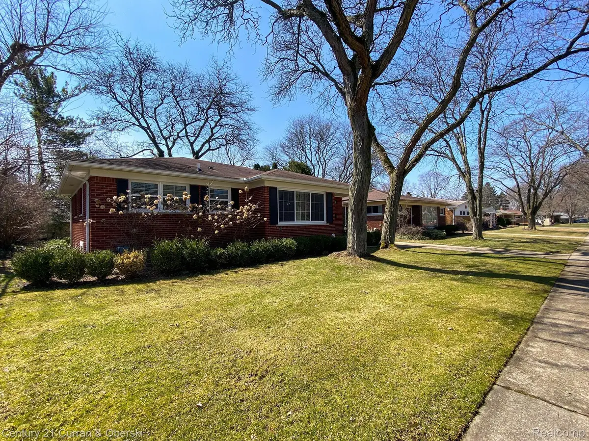 16925 Madoline Street, Beverly Hills, MI 48025 - #1