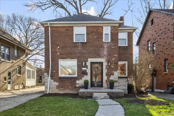 4323 Kensington Avenue, Detroit, MI 48224