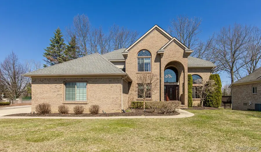 3472 Paramount Lane, Auburn Hills, MI 48326 - #2
