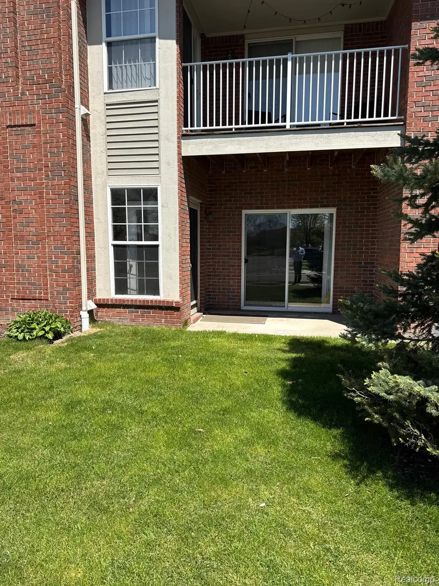 15269 Yale Drive #238, Clinton Township, MI 48038 - #3