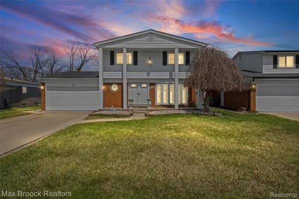 2923 Groves Drive, SterlingHeights, MI 48310