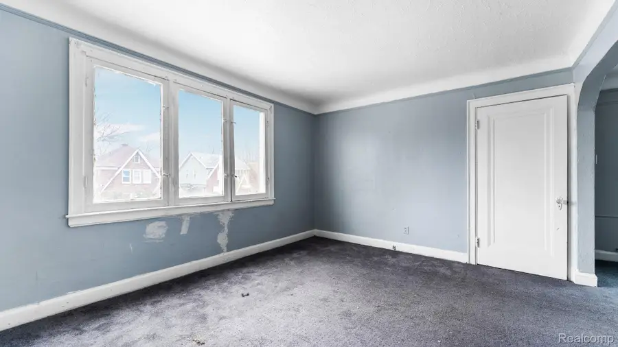 5305 Newport Street, Detroit, MI 48213 - #2