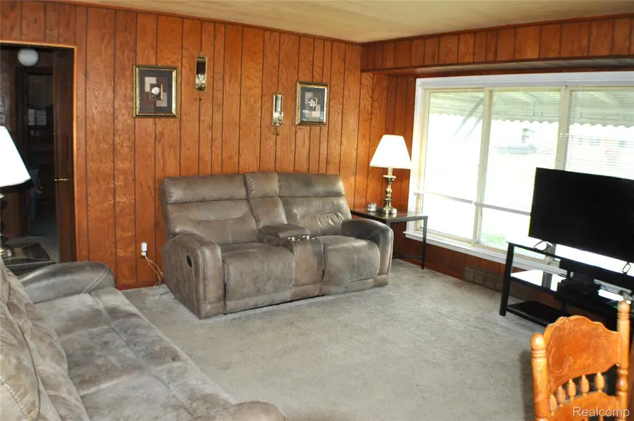 7322 E Frumin Court, Westland, MI 48185 - #3
