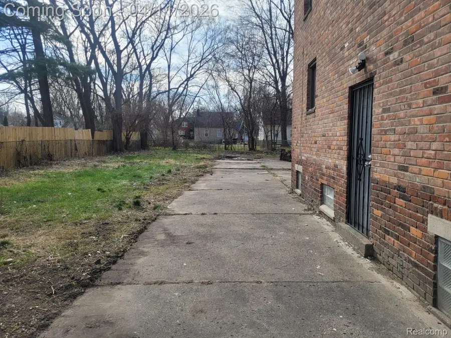 19391 Winston Street N, Detroit, MI 48219 - #2