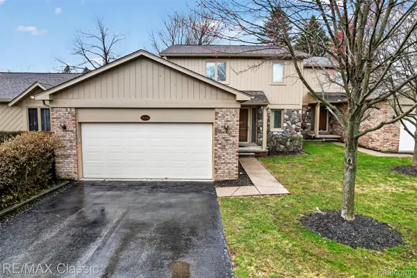 29441 Sylvan Lane, Farmington, MI 48334