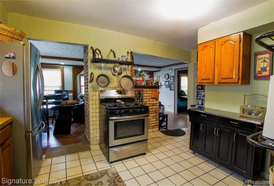 9393 Boncrest Street, Commerce Township, MI 48382 - #2