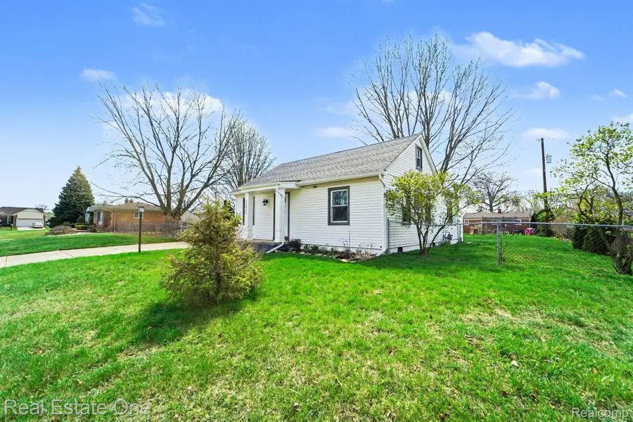 30453 Sheridan Street, Garden City, MI 48135 - #3