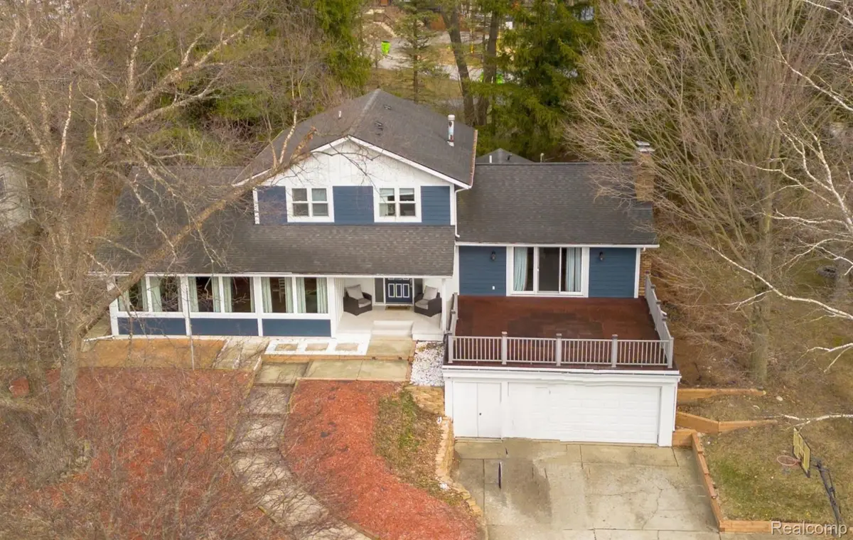 4710 Whitman Circle, Webster, MI 48103 - #1