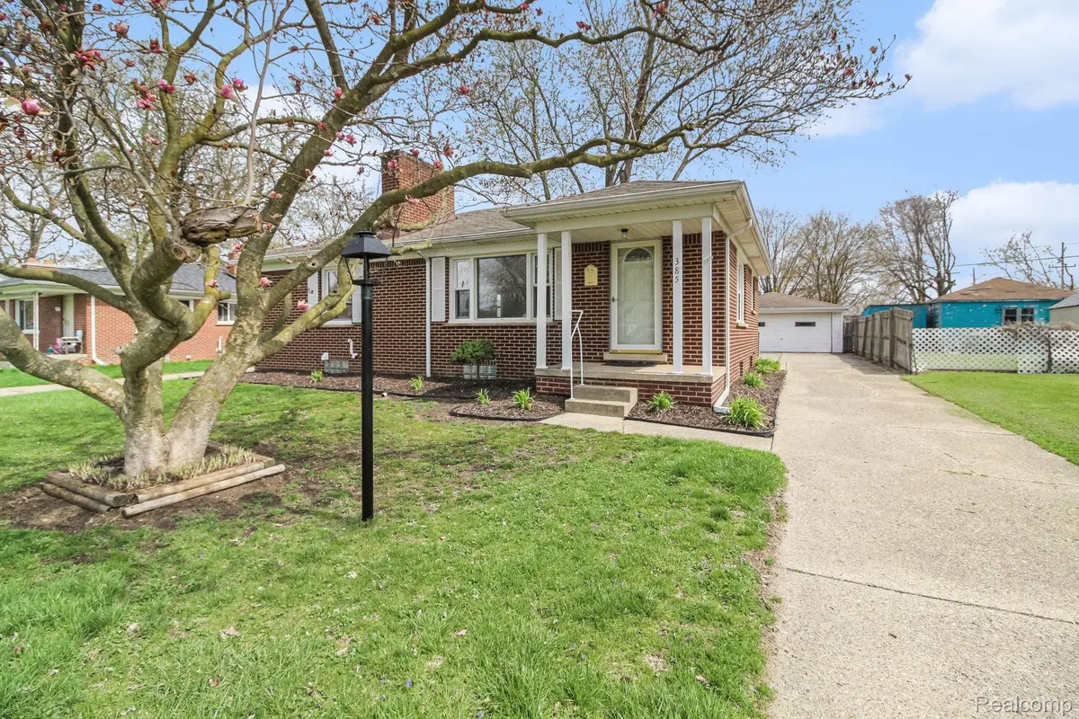 385 Devonshire Street, Ypsilanti, MI 48198 - #1