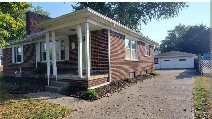 385 Devonshire Street, Ypsilanti, MI 48198 - #2