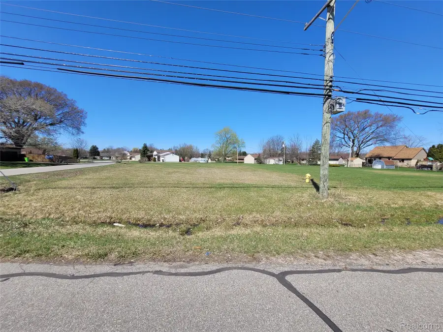 00 Little Mack, Clinton Township, MI 48036 - #3