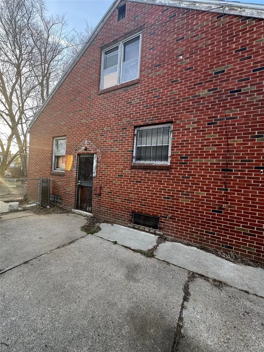 19261 Mitchell Street, Detroit, MI 48234 - #3