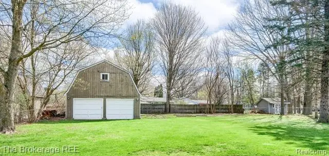 4156 Bobwhite Drive, Flint, MI 48506 - #3