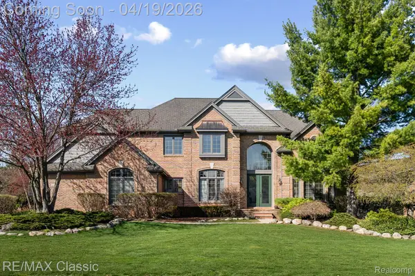 12282 Deer Creek Circle, Plymouth, MI 48170