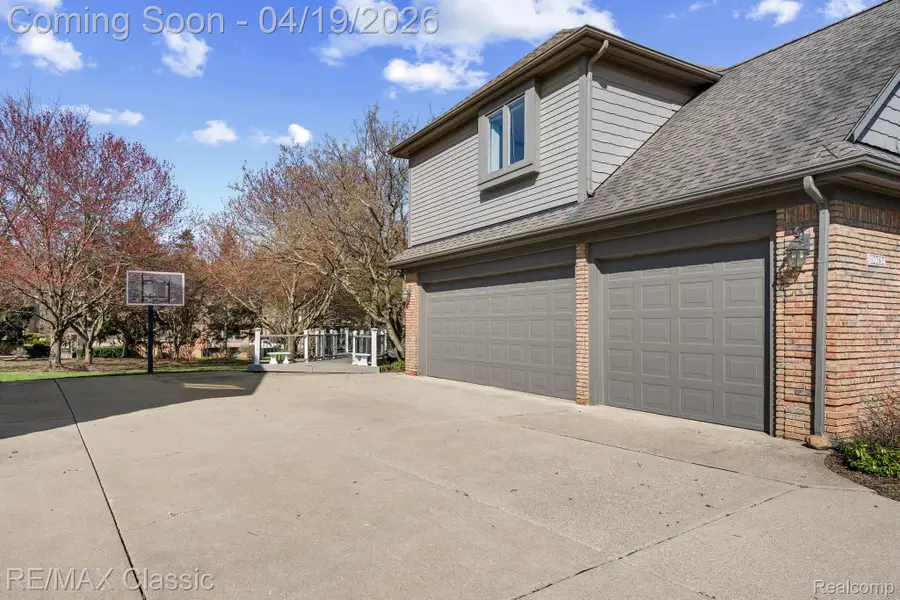 12282 Deer Creek Circle, Plymouth, MI 48170 - #3