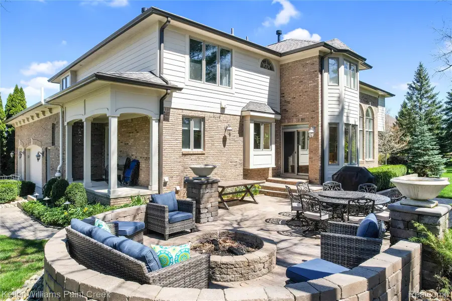 3177 Saint James Court, Oakland, MI 48306 - #3