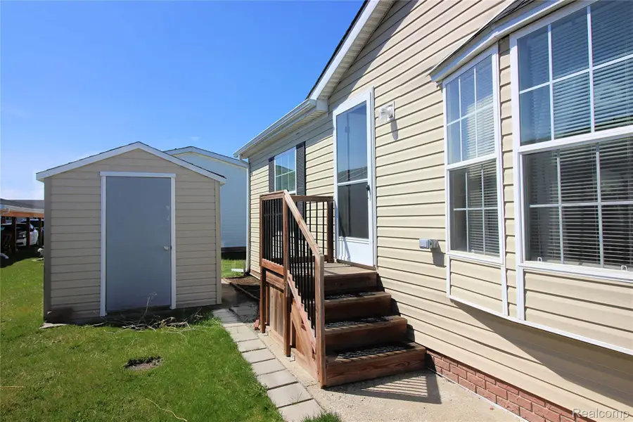 13617 Orchard View Street, Carleton, MI 48117 - #2