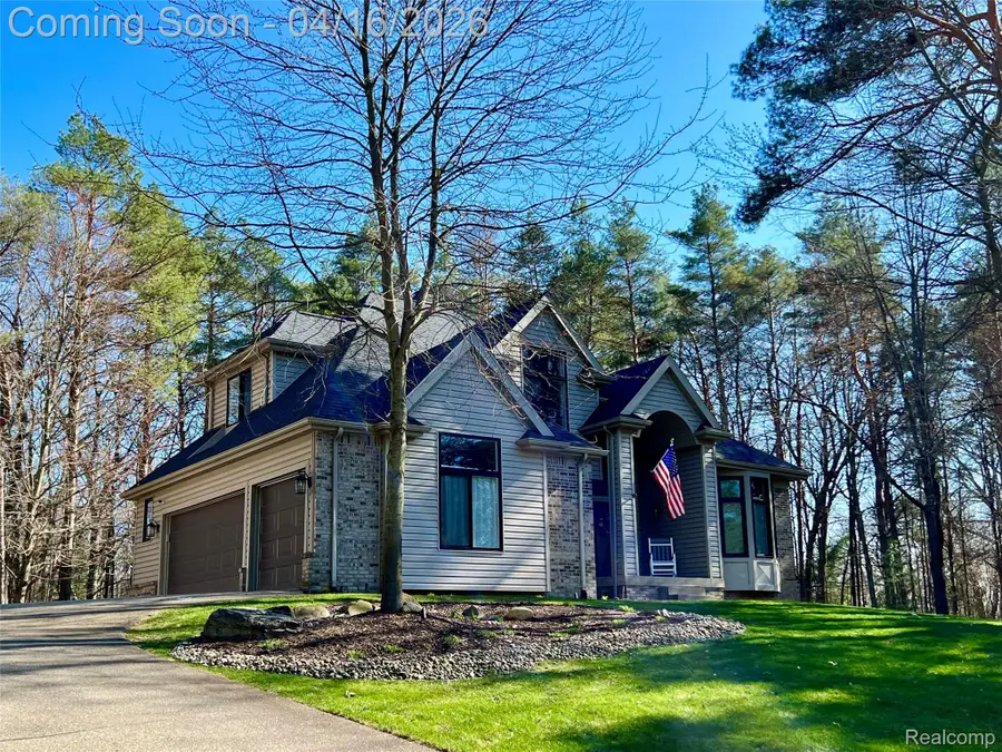 1320 Pine Drive, Ortonville, MI 48462 - #2