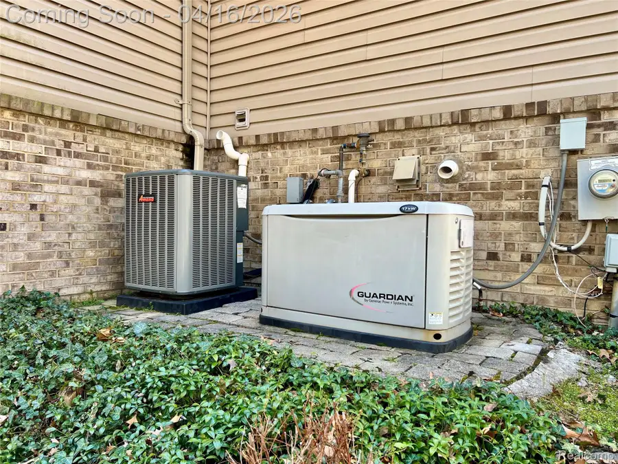 1320 Pine Drive, Ortonville, MI 48462 - #3