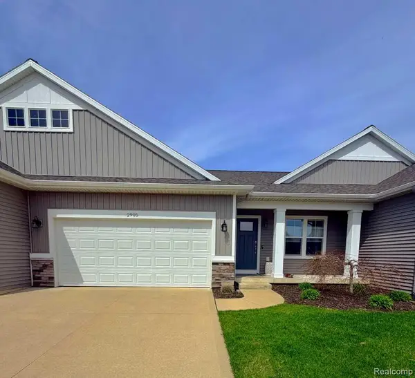 2905 Tributary Drive Ne, Rockford, MI 49341