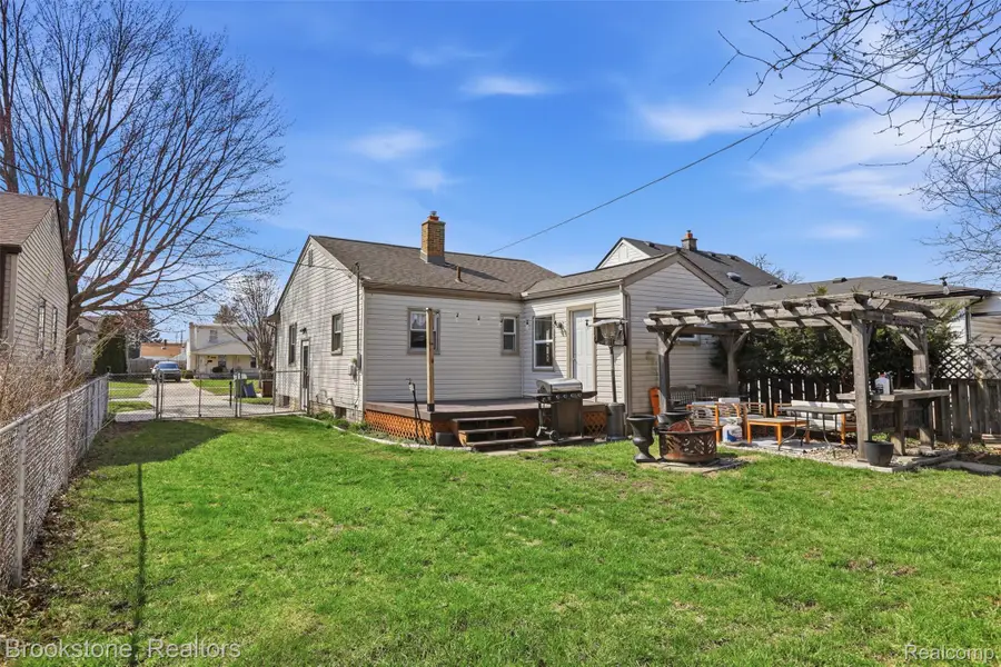 14717 Poplar Street, Southgate, MI 48195 - #2