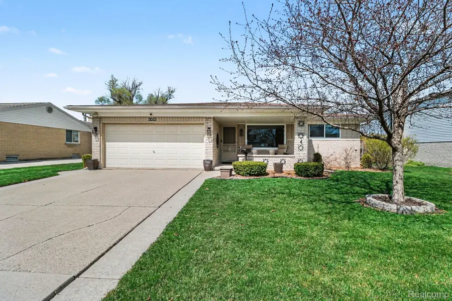 11665 Cocoa Court, Sterling Heights, MI 48312 - #2