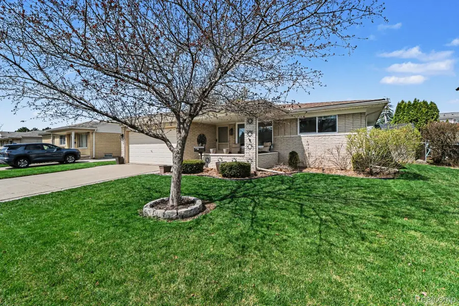 11665 Cocoa Court, Sterling Heights, MI 48312 - #3