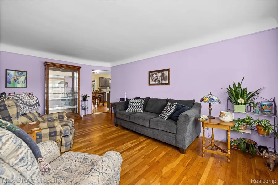 27916 Walker Avenue, Warren, MI 48092 - #3