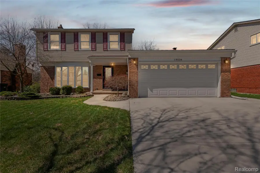 19534 Coachwood Road, Riverview, MI 48193 - #2