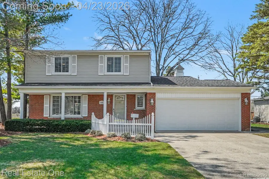 5303 Church Hill Drive, Troy, MI 48085 - #2