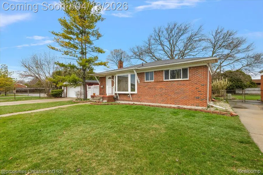 22801 Garfield Street, Saint Clair Shores, MI 48082 - #3