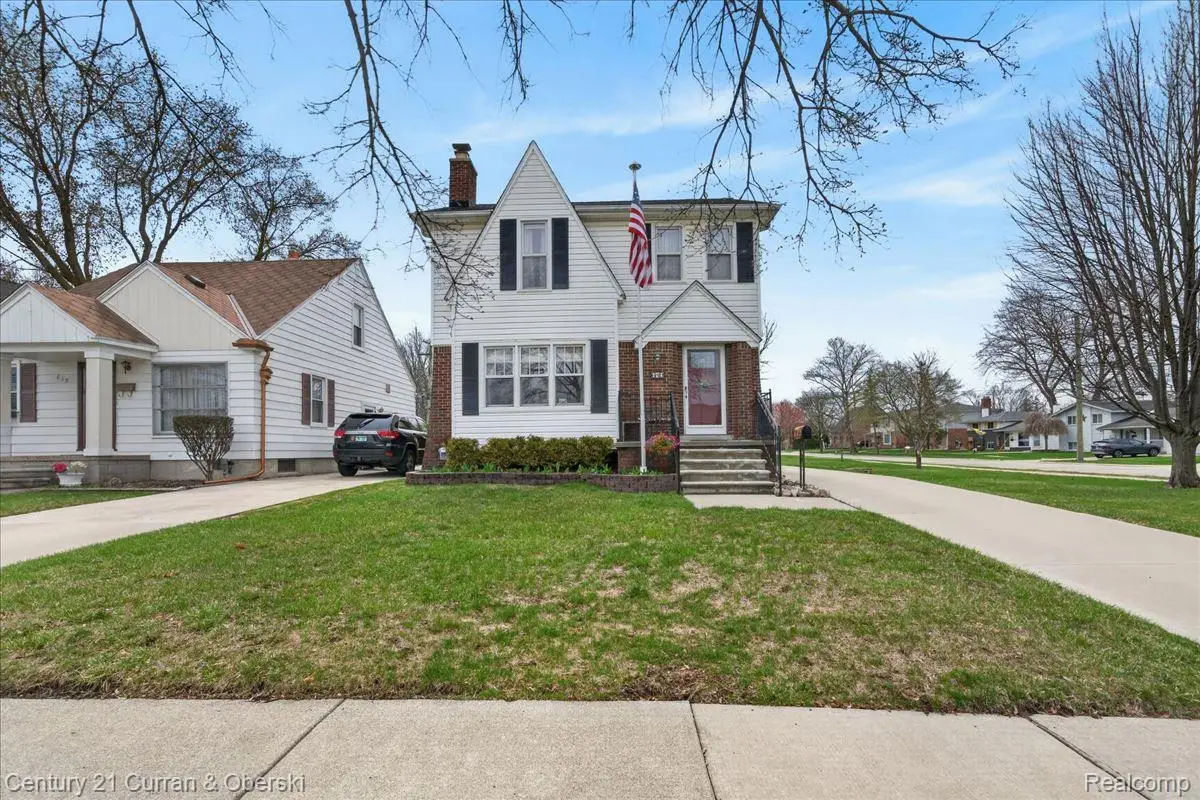 649 Phillips Avenue, Clawson, MI 48017 - #1