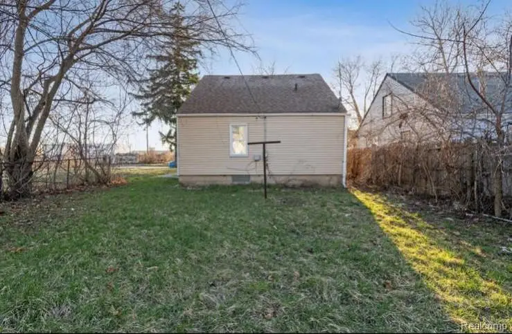 8615 Strathmoor Street, Detroit, MI 48228 - #3