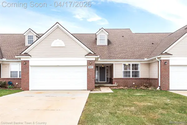 6667 Cortland Avenue #56, Brighton, MI 48114