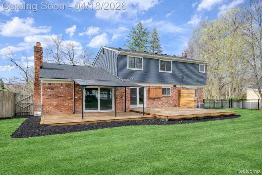 19965 Beverly Road, Beverly Hills, MI 48025 - #2