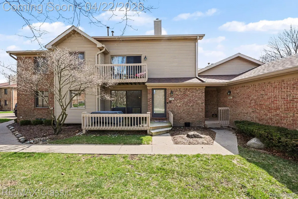 7981 Woodingham #2, West Bloomfield, MI 48322 - #1