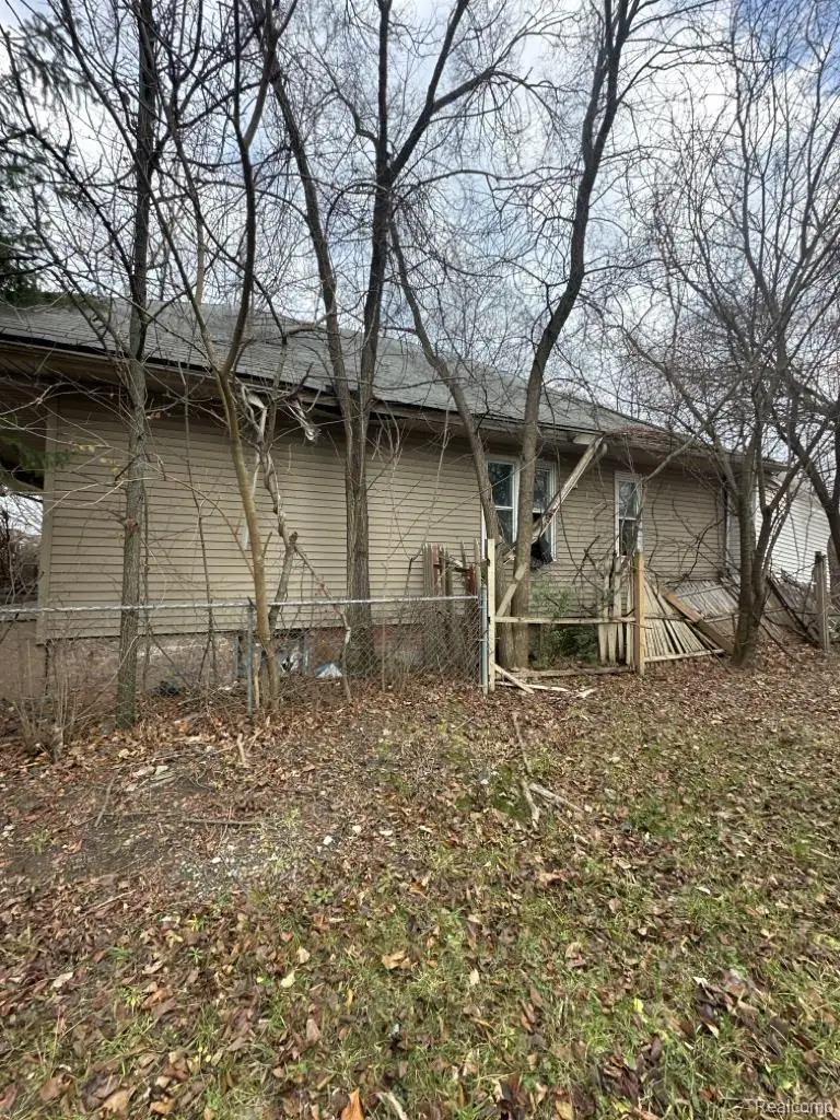 189 Richton Street, Highland Park, MI 48203 - #3