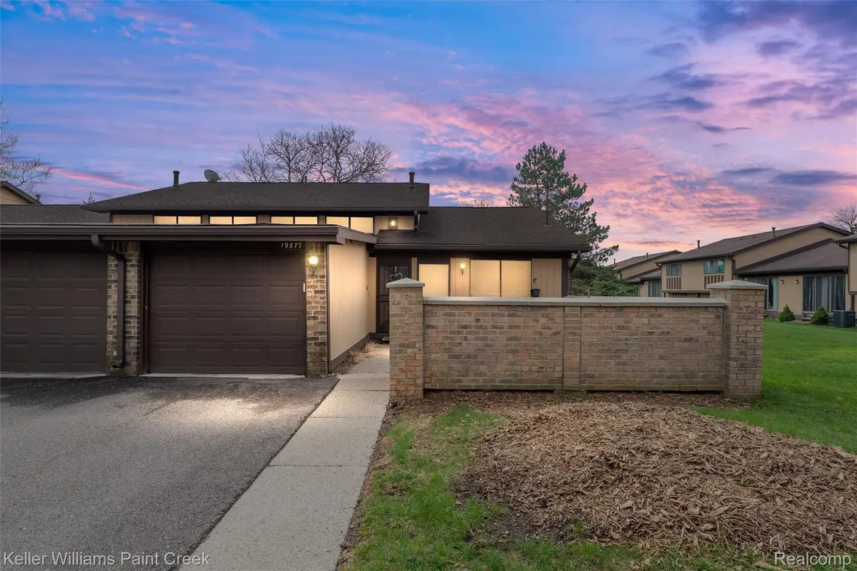19877 Villa Court W, Southfield, MI 48076 - #1