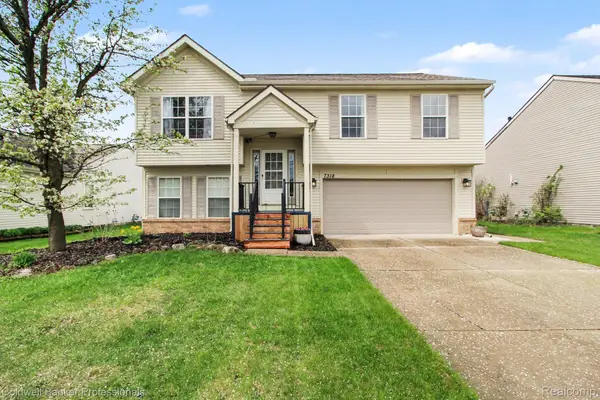 7318 Royal Troon Drive, Ypsilanti, MI 48197