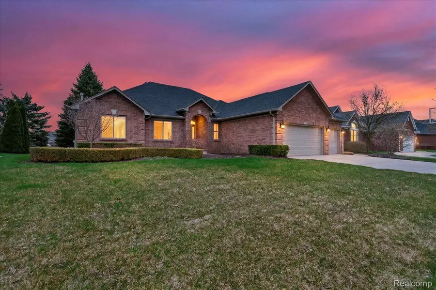 20196 Huron Drive, Clinton Township, MI 48038 - #3