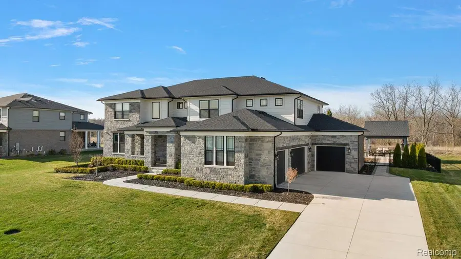 21369 Ballantyne Boulevard, Northville, MI 48167 - #3